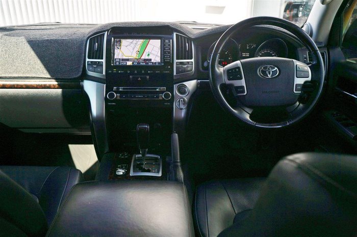 2013 Toyota Landcruiser Sahara