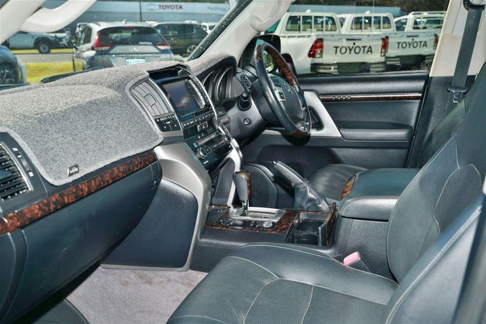 2013 Toyota Landcruiser Sahara