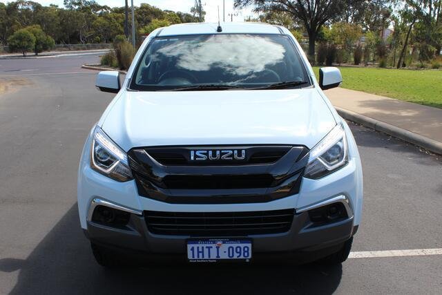 2020 Isuzu MU-X LS-M