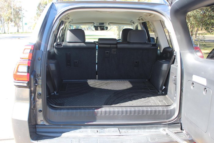 2018 Toyota Landcruiser Prado VX