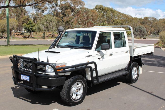 2015 Toyota Landcruiser GXL