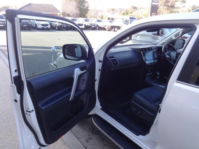 2022 Toyota Landcruiser Prado Kakadu