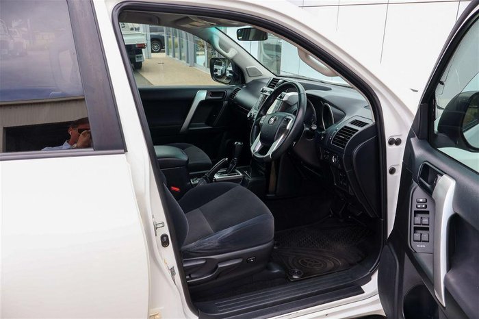 2017 Toyota Landcruiser Prado GXL