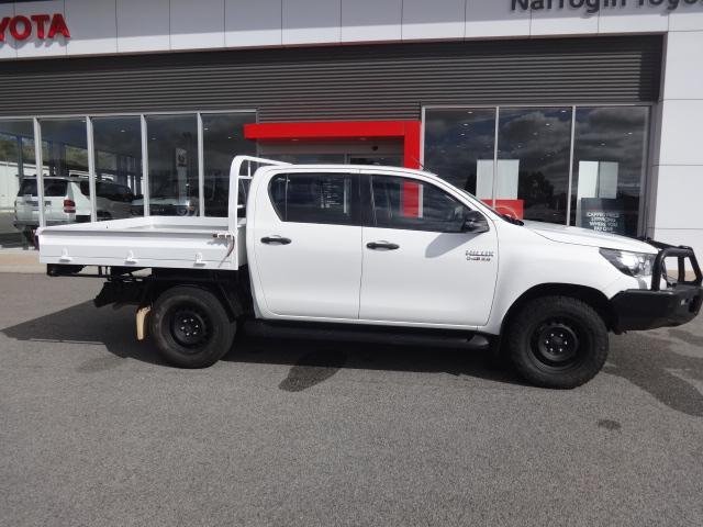 2019 Toyota Hilux SR