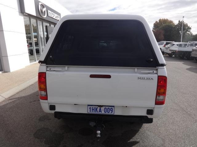 2011 Toyota Hilux SR