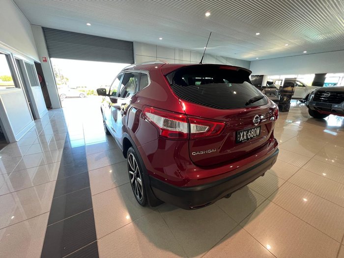 2015 Nissan QASHQAI Ti J11 Magnetic Red