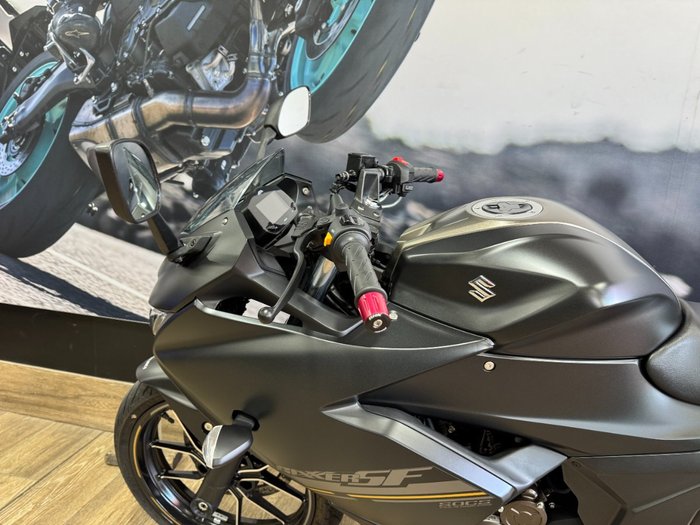 2023 Suzuki GIXXER Black