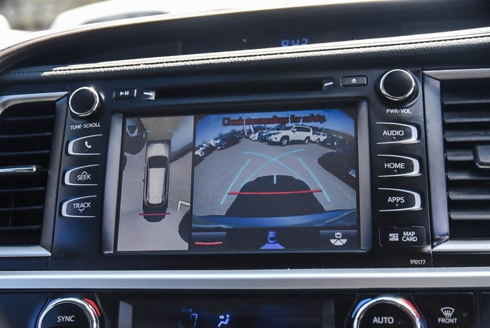 2017 Toyota Kluger Grande