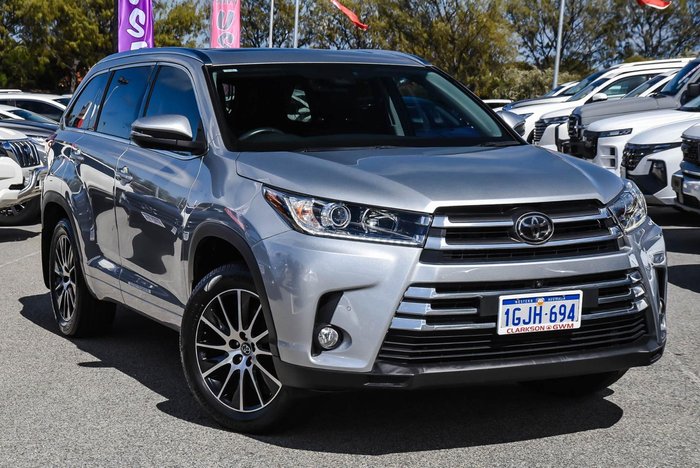 2017 Toyota Kluger Grande