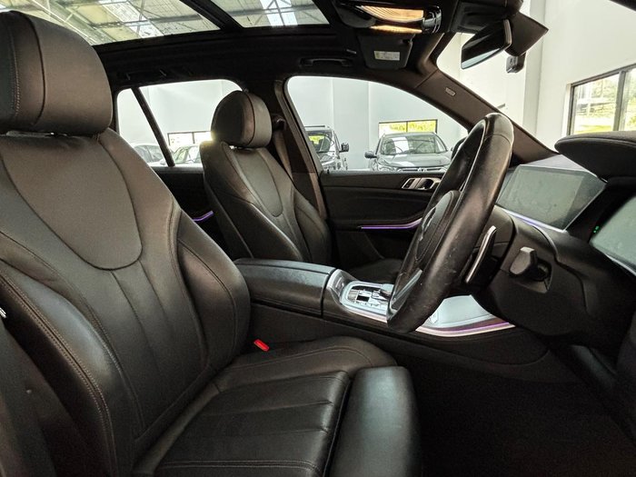 2022 BMW X5 xDrive30d M Sport G05 4X4 Constant Black Sapphire