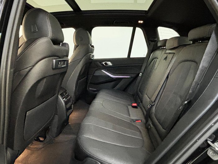 2022 BMW X5 xDrive30d M Sport G05 4X4 Constant Black Sapphire