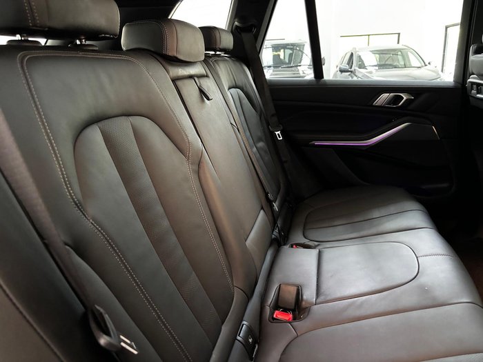 2022 BMW X5 xDrive30d M Sport G05 4X4 Constant Black Sapphire