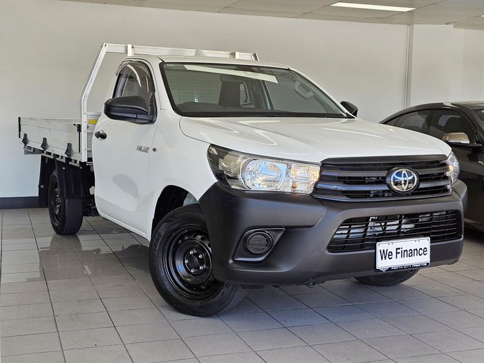 2024 Toyota Hilux Workmate TGN121R 4x2 Glacier White