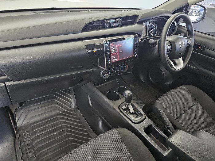 2024 Toyota Hilux Workmate TGN121R 4x2 Glacier White