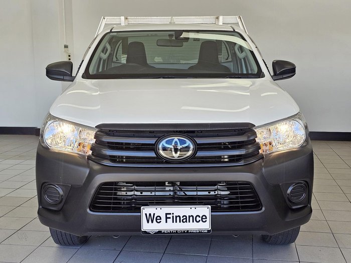 2024 Toyota Hilux Workmate TGN121R 4x2 Glacier White
