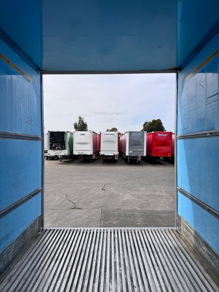 2016 Maxitrans St3 34 Pallet -18 High Cube Reefer B Double 