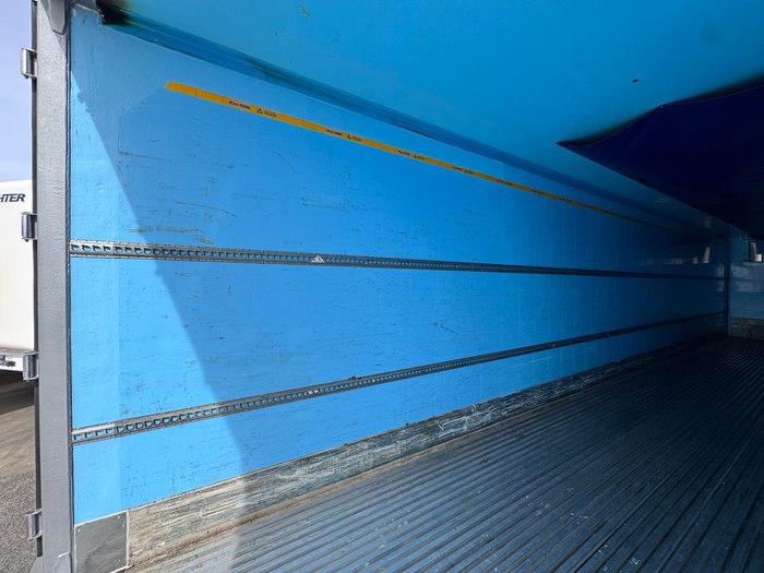 2016 Maxitrans St3 34 Pallet -18 High Cube Reefer B Double 