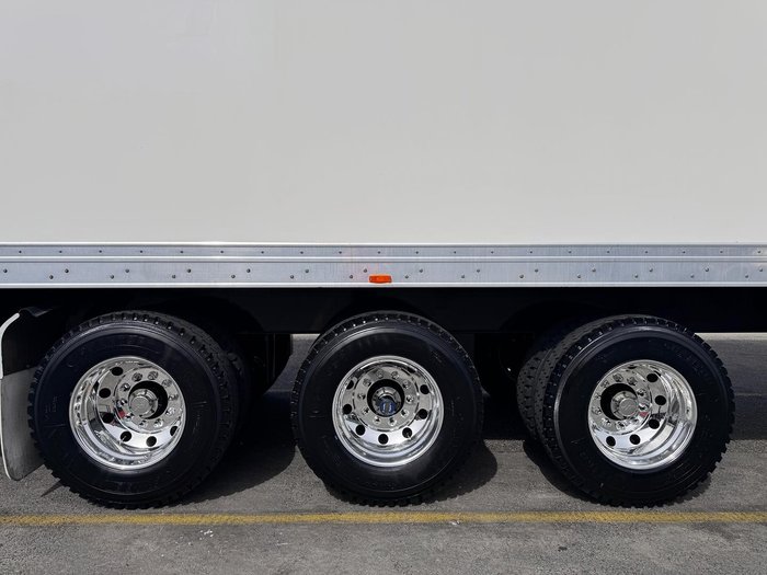 2016 Maxitrans St3 34 Pallet -18 High Cube Reefer B Double 