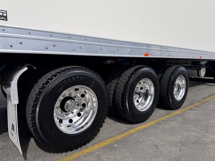 2016 Maxitrans St3 34 Pallet -18 High Cube Reefer B Double 