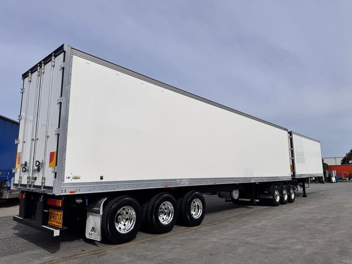 2016 Maxitrans St3 34 Pallet -18 High Cube Reefer B Double 