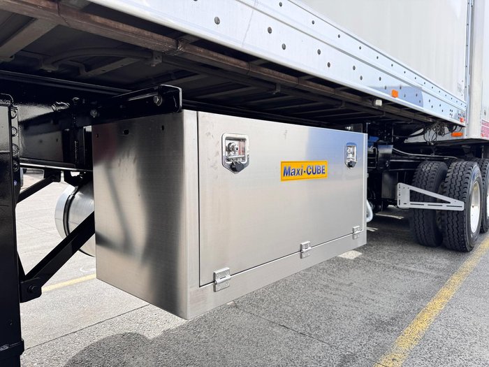 2016 Maxitrans St3 34 Pallet -18 High Cube Reefer B Double 