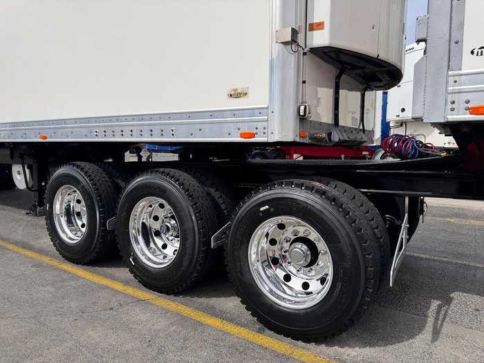 2016 Maxitrans St3 34 Pallet -18 High Cube Reefer B Double 