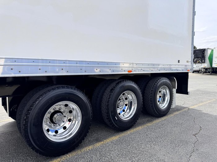 2016 Maxitrans St3 34 Pallet -18 High Cube Reefer B Double 