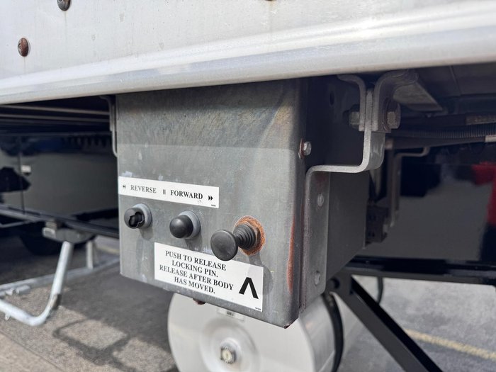 2016 Maxitrans St3 34 Pallet -18 High Cube Reefer B Double 