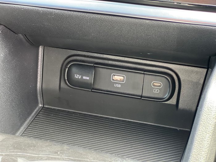 2023 Kia Sportage SX+