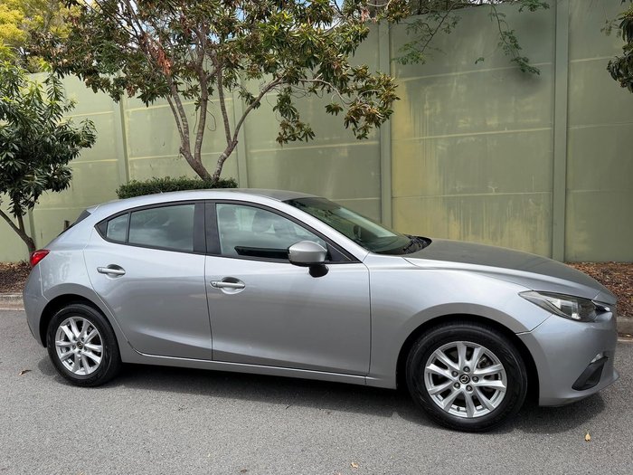 2015 Mazda 3 Neo
