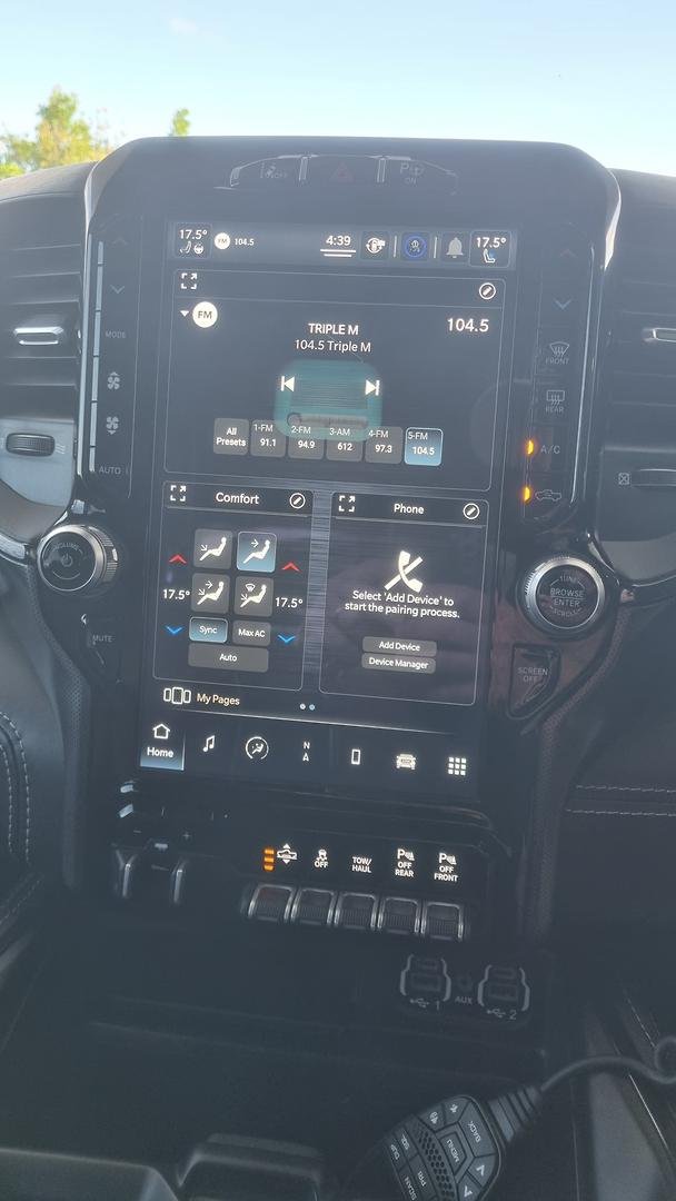 2022 RAM 1500 Limited RamBox