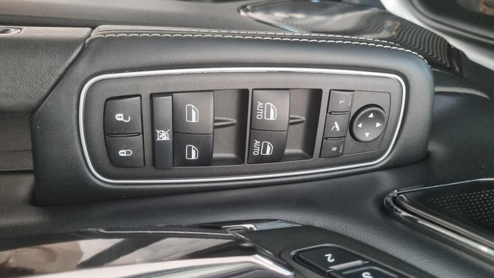 2022 RAM 1500 Limited RamBox