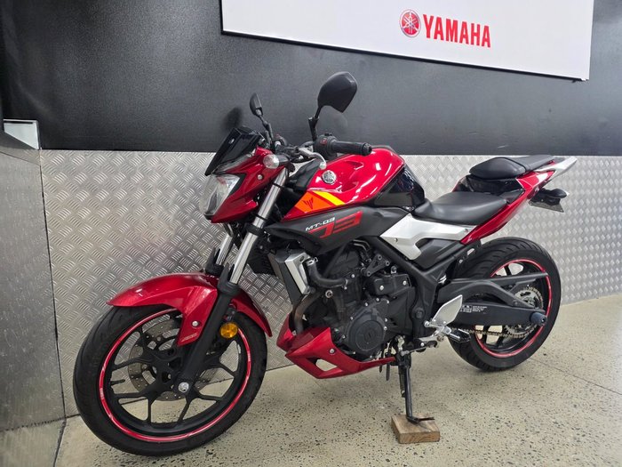 2016 Yamaha MT-03 (MT03LA) (ABS) RED