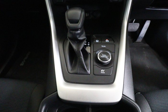 2024 Toyota RAV4 GX