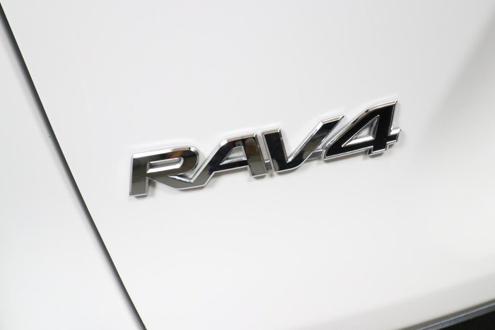 2024 Toyota RAV4 GX