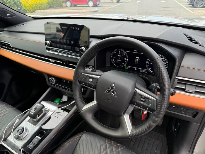 2024 Mitsubishi Outlander PHEV Exceed Tourer