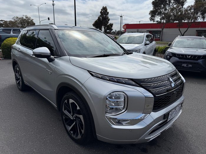 2024 Mitsubishi Outlander PHEV Exceed Tourer