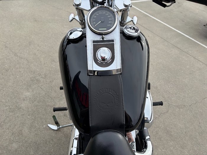 2007 HARLEY-DAVIDSON FXSTC SOFTAIL CUSTOM
