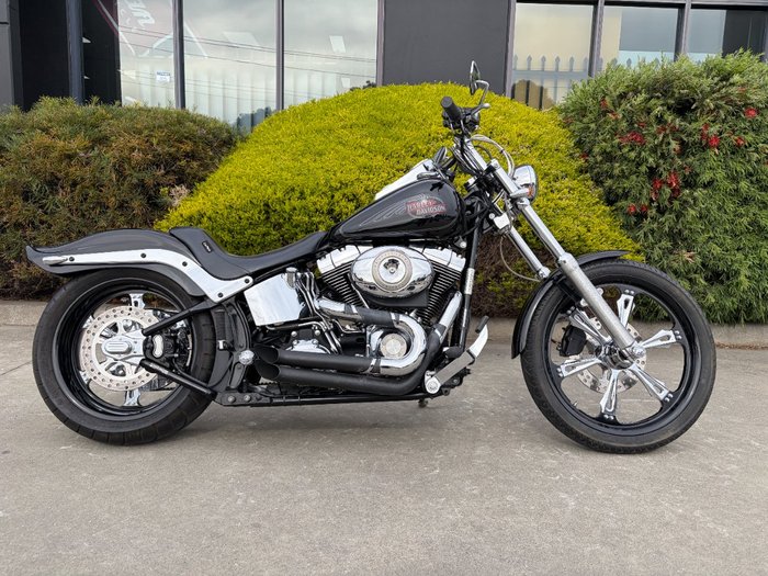 2007 HARLEY-DAVIDSON FXSTC SOFTAIL CUSTOM