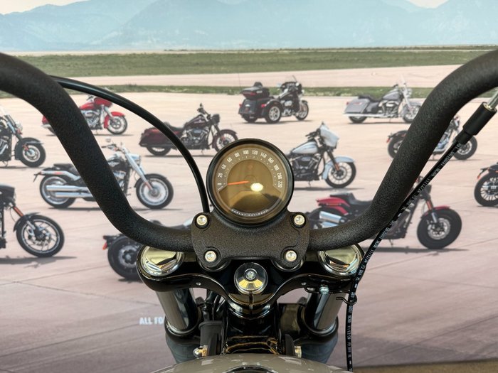 2025 Harley-davidson FXBB STREET BOB (117) BILLIARD GREY