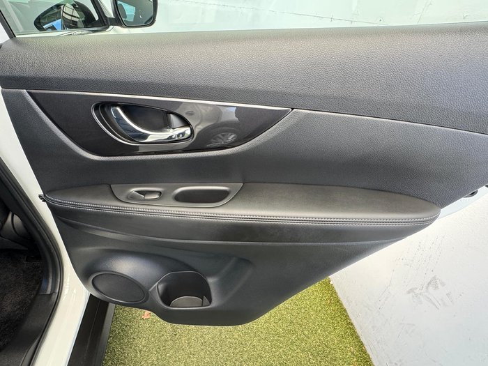 2021 Nissan X-TRAIL ST