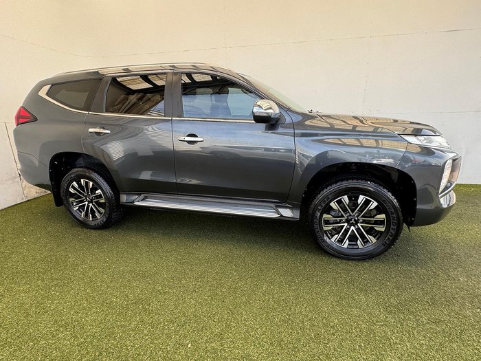 2020 Mitsubishi Pajero Sport GLS