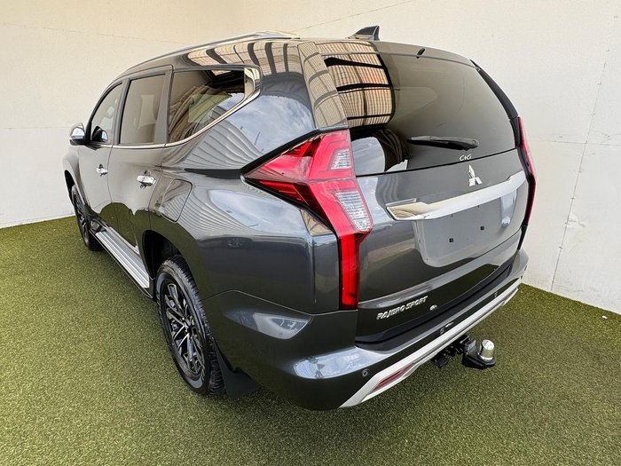 2020 Mitsubishi Pajero Sport GLS