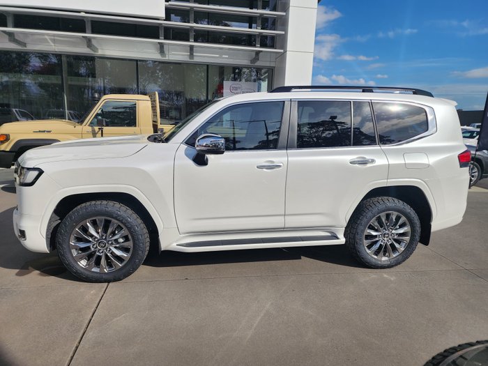 2021 Toyota LandCruiser Sahara ZX