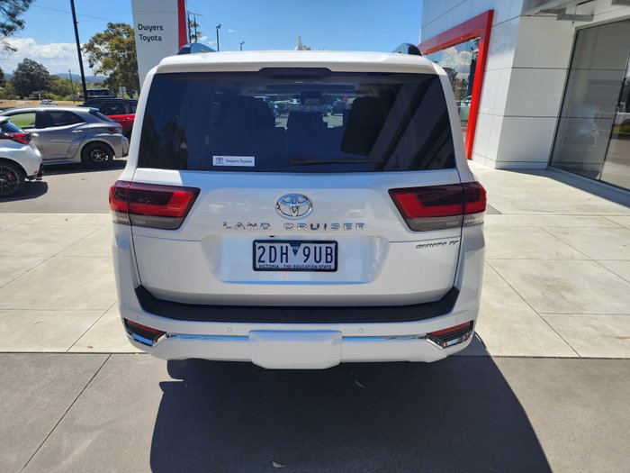 2021 Toyota LandCruiser Sahara ZX