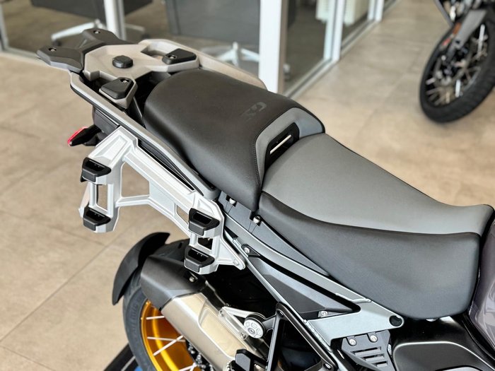 2025 BMW Motorrad R 1300 GS Adventure Triple Black R 1300 Black