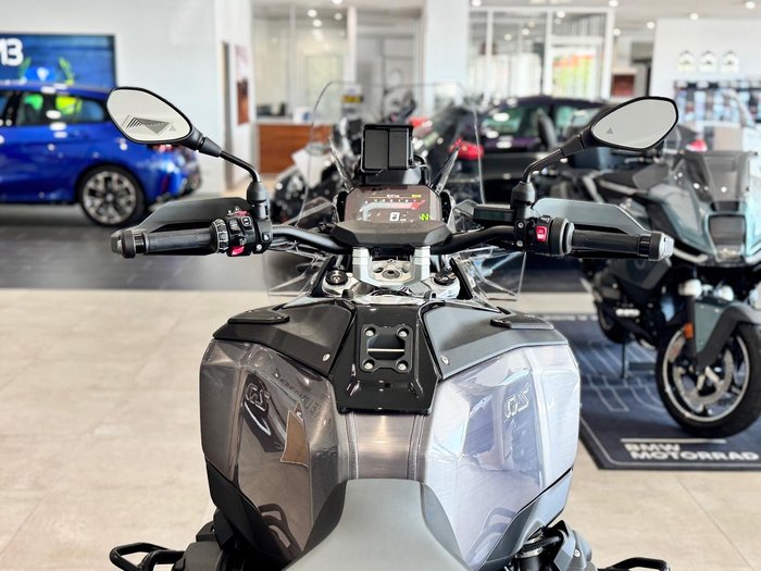 2025 BMW Motorrad R 1300 GS Adventure Triple Black R 1300 Black