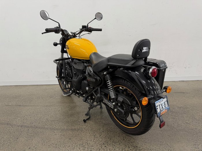 2022 Royal Enfield METEOR 350 FIREBALL Yellow