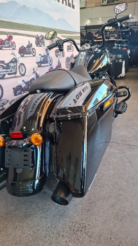 2025 HARLEY-DAVIDSON FLHRXS ROAD KING SPECIAL