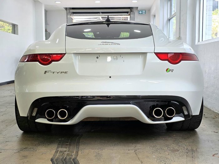 2015 Jaguar F-TYPE R